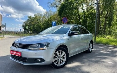 Volkswagen Jetta VI, 2013 год, 1 250 000 рублей, 1 фотография