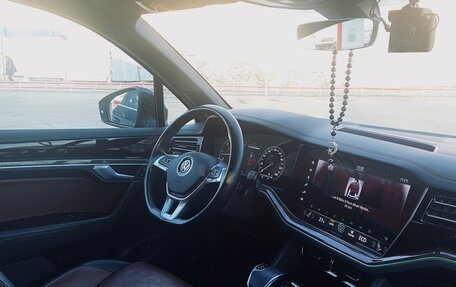 Volkswagen Touareg III, 2020 год, 6 130 000 рублей, 12 фотография