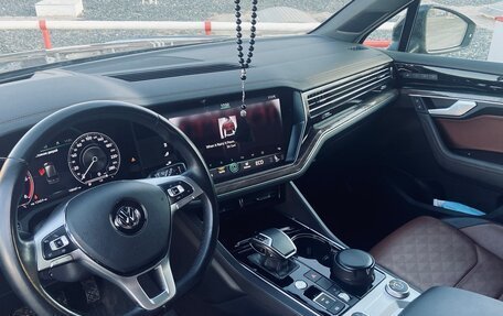 Volkswagen Touareg III, 2020 год, 6 130 000 рублей, 14 фотография