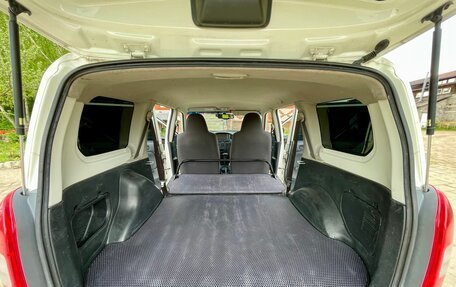 Toyota Probox I, 2014 год, 1 250 000 рублей, 21 фотография