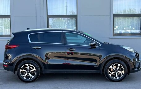 KIA Sportage IV рестайлинг, 2021 год, 2 591 000 рублей, 4 фотография