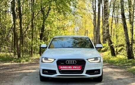 Audi A4, 2014 год, 1 980 000 рублей, 4 фотография
