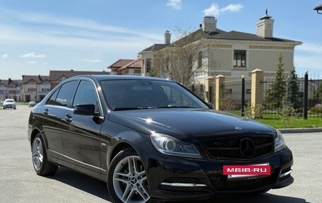 Mercedes-Benz C-Класс, 2011 год, 1 390 000 рублей, 2 фотография