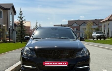 Mercedes-Benz C-Класс, 2011 год, 1 390 000 рублей, 33 фотография