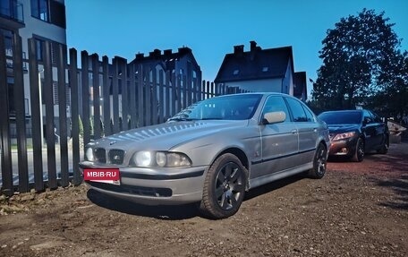 BMW 5 серия, 1997 год, 580 000 рублей, 17 фотография