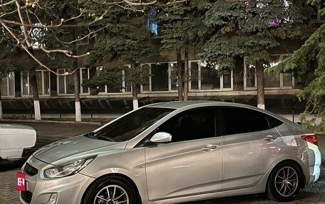 Hyundai Solaris II рестайлинг, 2012 год, 699 000 рублей, 2 фотография