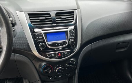 Hyundai Solaris II рестайлинг, 2012 год, 699 000 рублей, 18 фотография