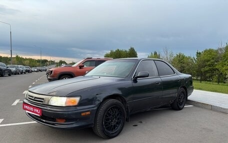 Toyota Vista, 1991 год, 330 000 рублей, 2 фотография