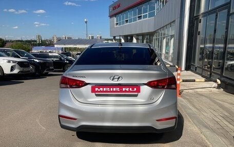 Hyundai Solaris II рестайлинг, 2017 год, 1 320 000 рублей, 12 фотография
