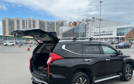 Mitsubishi Pajero Sport III рестайлинг, 2018 год, 3 650 000 рублей, 12 фотография