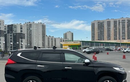 Mitsubishi Pajero Sport III рестайлинг, 2018 год, 3 650 000 рублей, 13 фотография