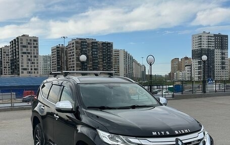 Mitsubishi Pajero Sport III рестайлинг, 2018 год, 3 650 000 рублей, 5 фотография