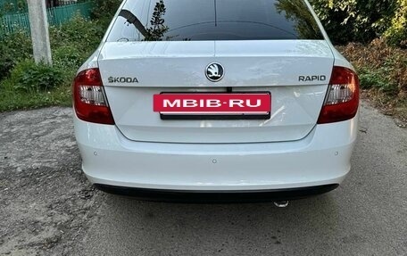 Skoda Rapid I, 2015 год, 1 000 000 рублей, 3 фотография