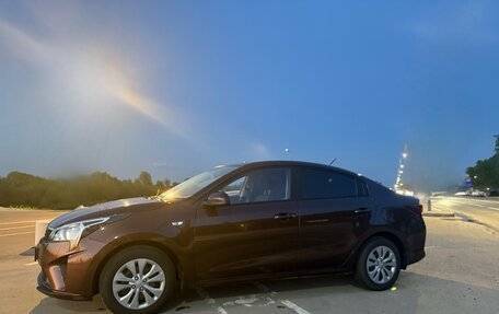 KIA Rio IV, 2021 год, 2 000 000 рублей, 2 фотография