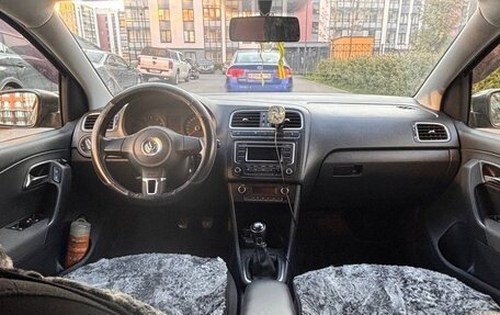 Volkswagen Polo VI (EU Market), 2015 год, 1 050 000 рублей, 2 фотография