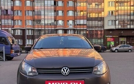 Volkswagen Polo VI (EU Market), 2015 год, 1 050 000 рублей, 6 фотография