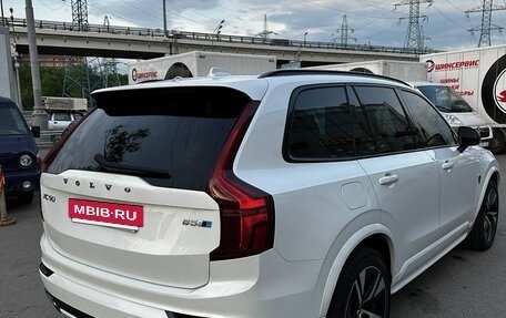 Volvo XC90 II рестайлинг, 2019 год, 3 800 000 рублей, 4 фотография
