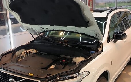 Volvo XC90 II рестайлинг, 2019 год, 3 800 000 рублей, 7 фотография