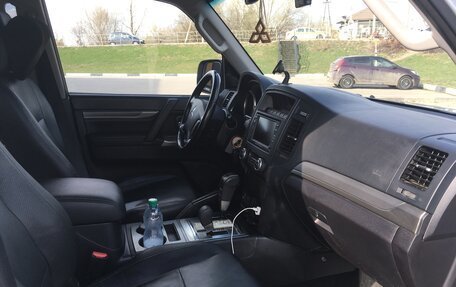 Mitsubishi Pajero IV, 2012 год, 2 225 000 рублей, 7 фотография