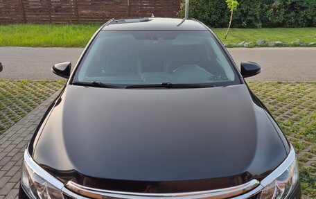 Toyota Camry, 2017 год, 2 700 000 рублей, 4 фотография
