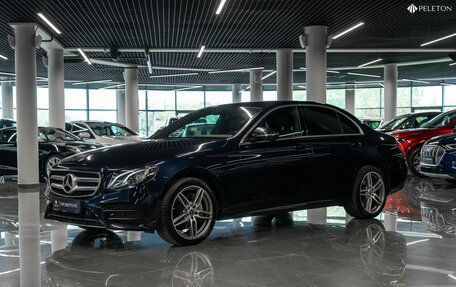 Mercedes-Benz E-Класс, 2019 год, 3 750 000 рублей, 1 фотография