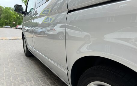 Volkswagen Multivan T5, 2010 год, 2 370 000 рублей, 13 фотография
