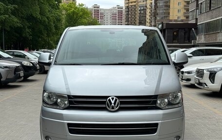 Volkswagen Multivan T5, 2010 год, 2 370 000 рублей, 6 фотография