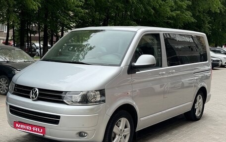 Volkswagen Multivan T5, 2010 год, 2 370 000 рублей, 9 фотография