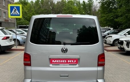 Volkswagen Multivan T5, 2010 год, 2 370 000 рублей, 11 фотография