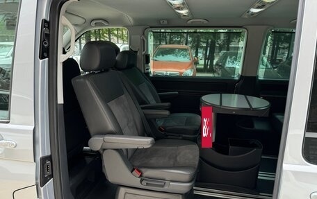 Volkswagen Multivan T5, 2010 год, 2 370 000 рублей, 26 фотография