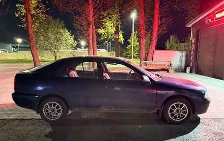 Mitsubishi Carisma I, 1999 год, 115 000 рублей, 8 фотография