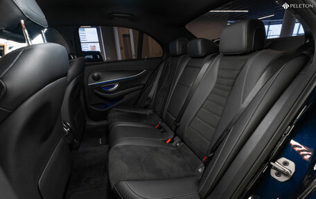 Mercedes-Benz E-Класс, 2019 год, 3 750 000 рублей, 13 фотография