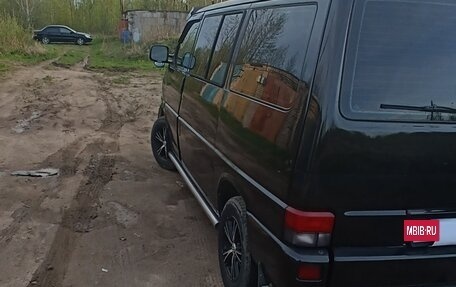 Volkswagen Caravelle T4, 2003 год, 1 670 000 рублей, 2 фотография