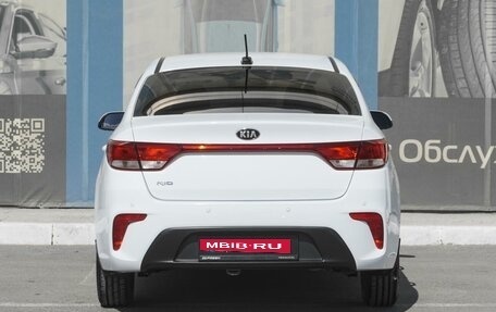 KIA Rio IV, 2017 год, 1 379 000 рублей, 4 фотография