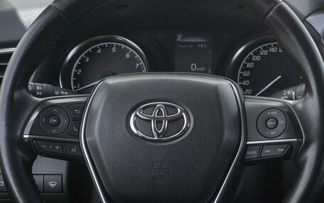 Toyota Camry, 2019 год, 2 399 000 рублей, 15 фотография