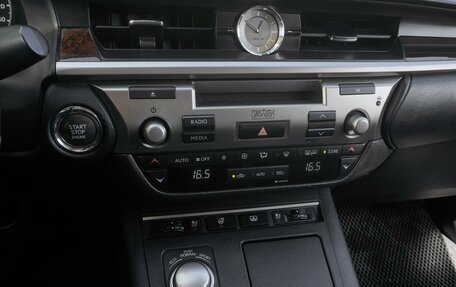 Lexus ES VII, 2013 год, 2 639 000 рублей, 15 фотография
