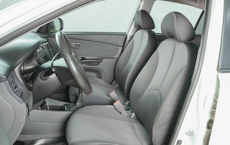 KIA Rio II, 2011 год, 699 000 рублей, 10 фотография