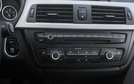 BMW 3 серия, 2012 год, 1 699 000 рублей, 13 фотография
