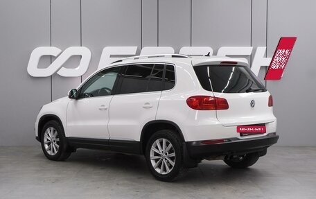Volkswagen Tiguan I, 2013 год, 1 359 000 рублей, 2 фотография