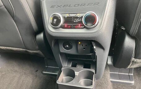 Ford Explorer VI, 2024 год, 4 980 000 рублей, 33 фотография