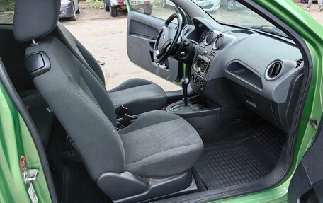 Ford Fiesta, 2008 год, 550 000 рублей, 18 фотография