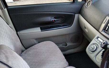 Toyota Passo Sette, 2009 год, 750 000 рублей, 4 фотография