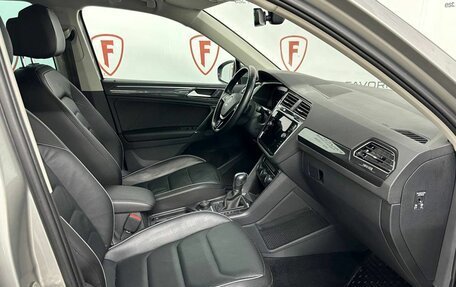 Volkswagen Tiguan II, 2018 год, 2 650 000 рублей, 14 фотография