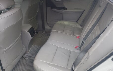 Toyota Camry, 2015 год, 1 300 000 рублей, 7 фотография
