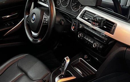 BMW 3 серия, 2012 год, 1 900 000 рублей, 3 фотография