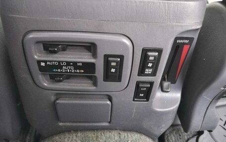 Toyota Land Cruiser Prado 90 рестайлинг, 1999 год, 1 770 000 рублей, 13 фотография