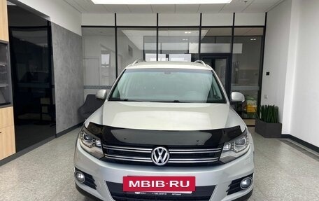 Volkswagen Tiguan I, 2011 год, 1 230 000 рублей, 2 фотография