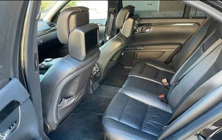 Mercedes-Benz S-Класс, 2011 год, 2 300 000 рублей, 7 фотография