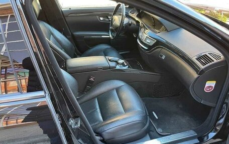 Mercedes-Benz S-Класс, 2011 год, 2 300 000 рублей, 9 фотография