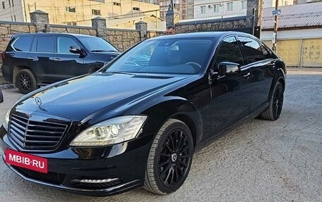 Mercedes-Benz S-Класс, 2011 год, 2 300 000 рублей, 10 фотография